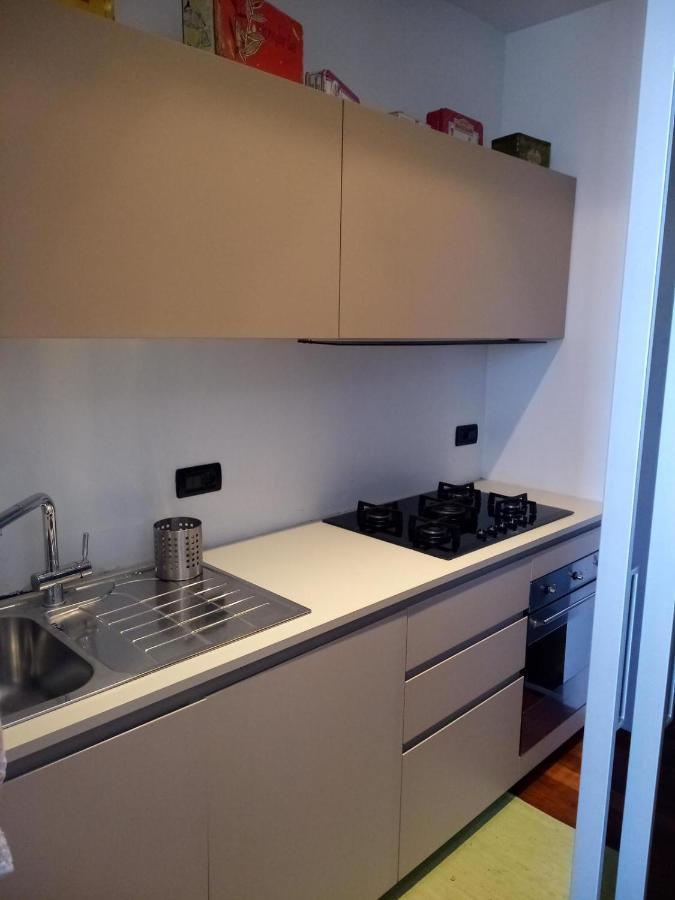 Apartament Dueventotto Genua Zewnętrze zdjęcie